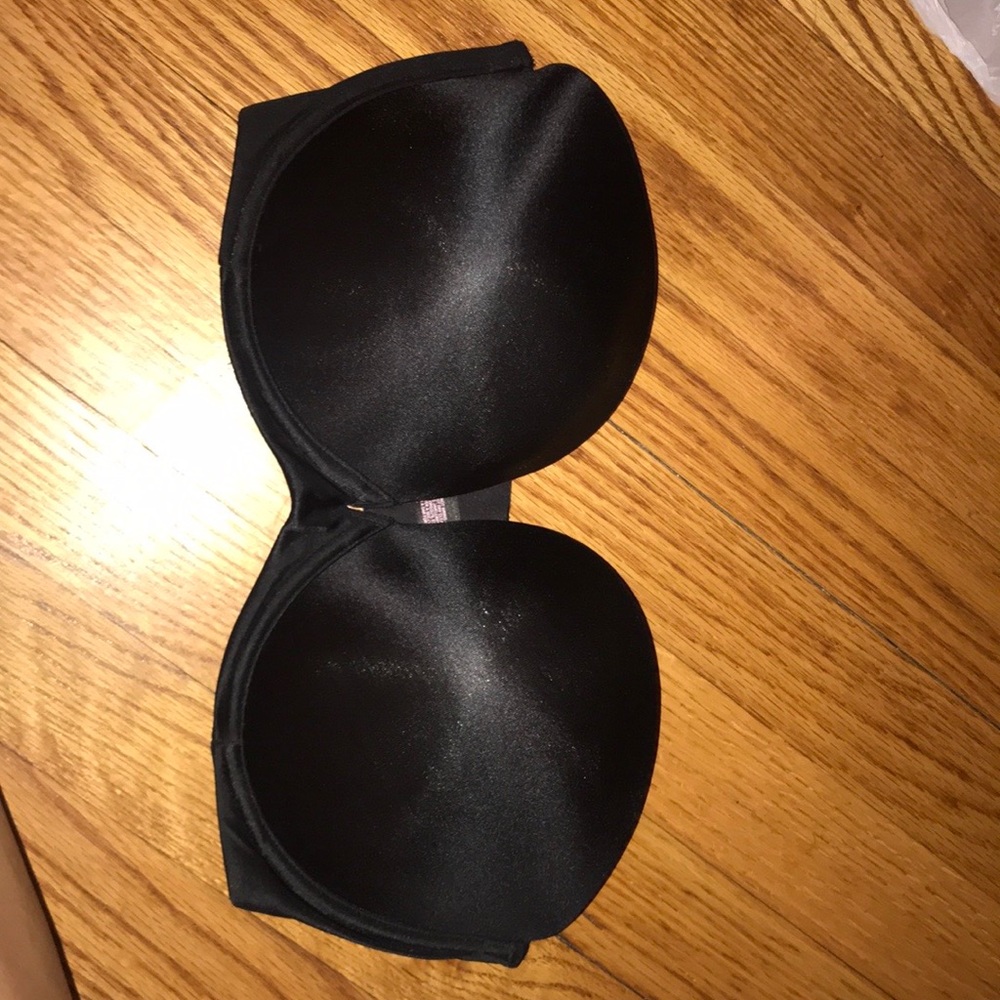 Very Sexy 34DD Bra